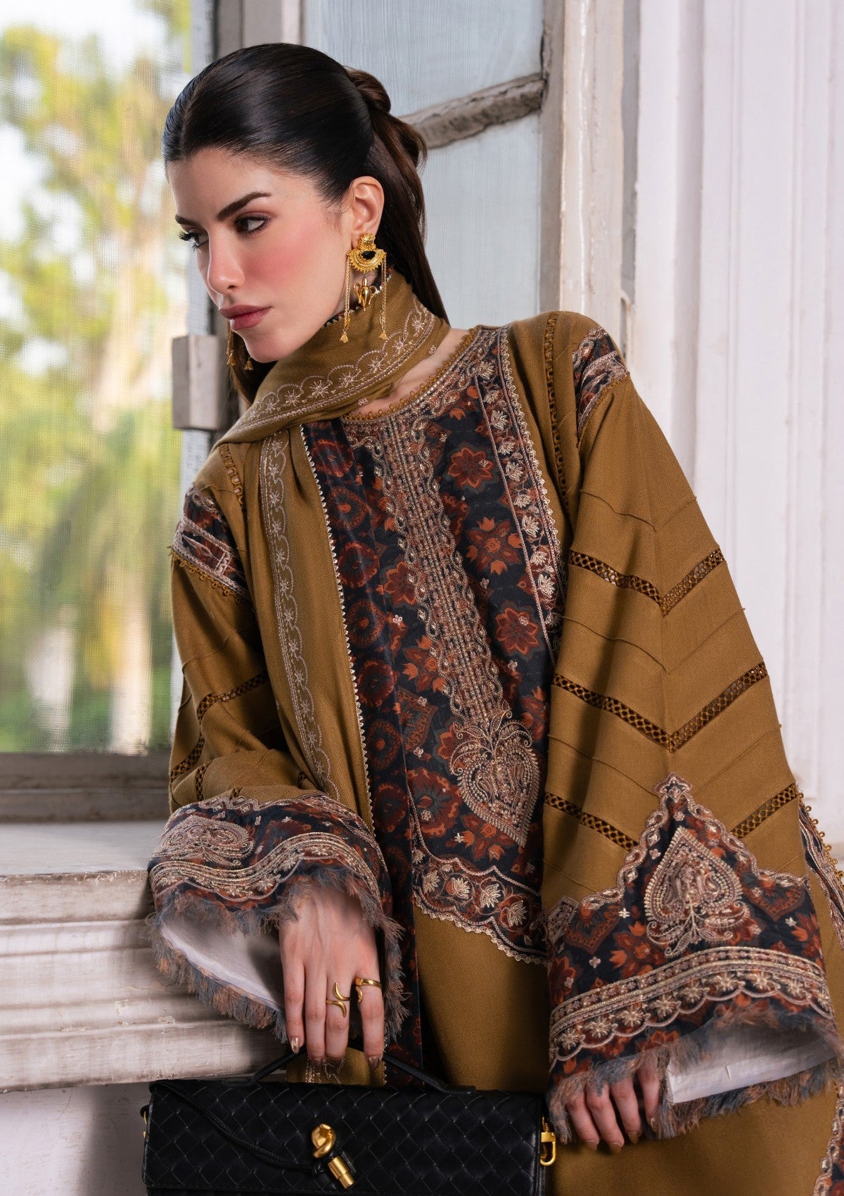 Winter - Bin Ilyas - Dulzura Fall Winter 26 - 1027 B image 2