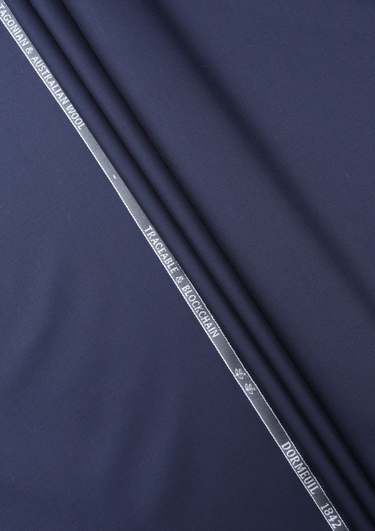 Dormeuil Super 130'S Echo Patagonian Wool Fabric - Navy Blue photo 2