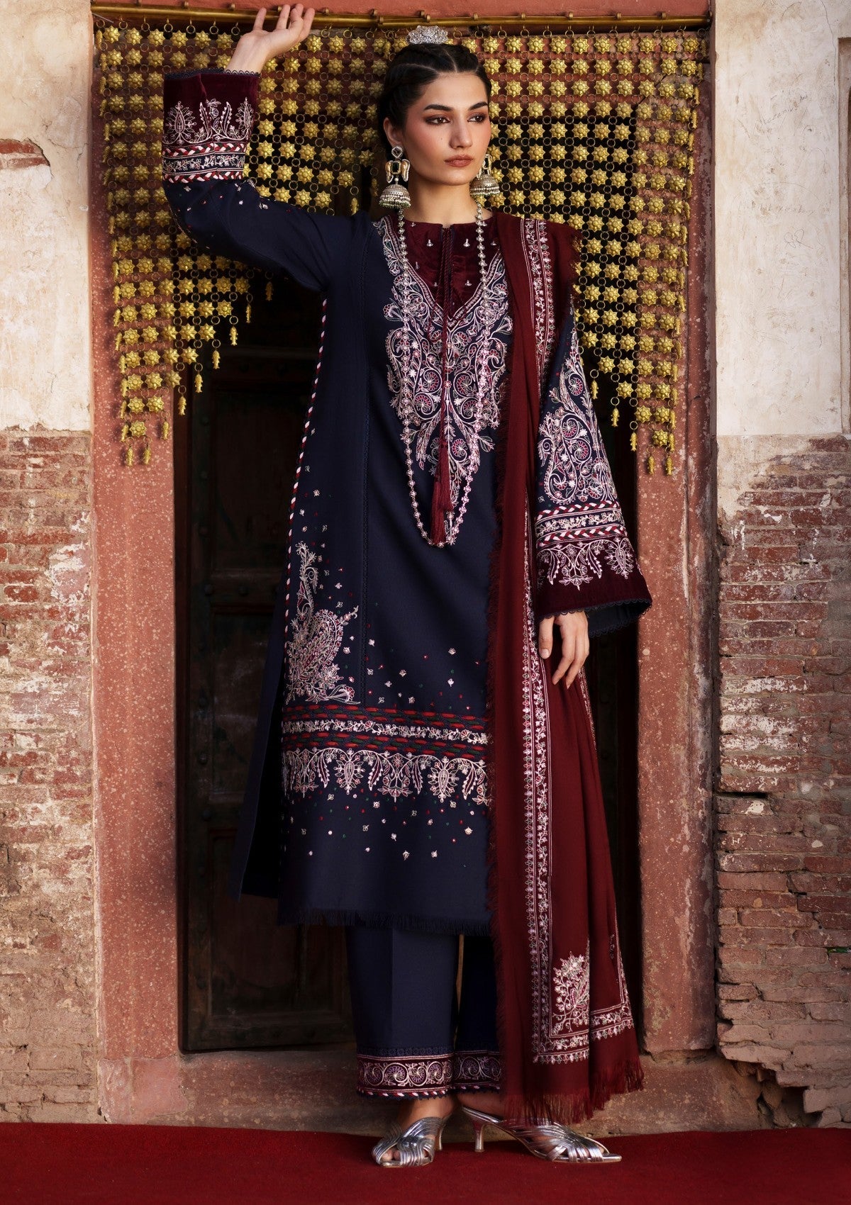 Winter - Bin Ilyas - Gulnar Karandi Edit 26 - 1014B image 1