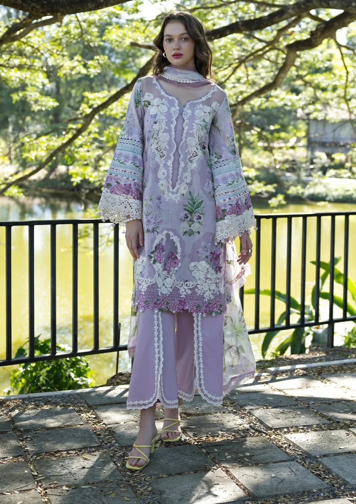 Lawn - Elaf Premium - Signature Embroidered Prints 26 - ESA#08A - JULIETTE photo 1
