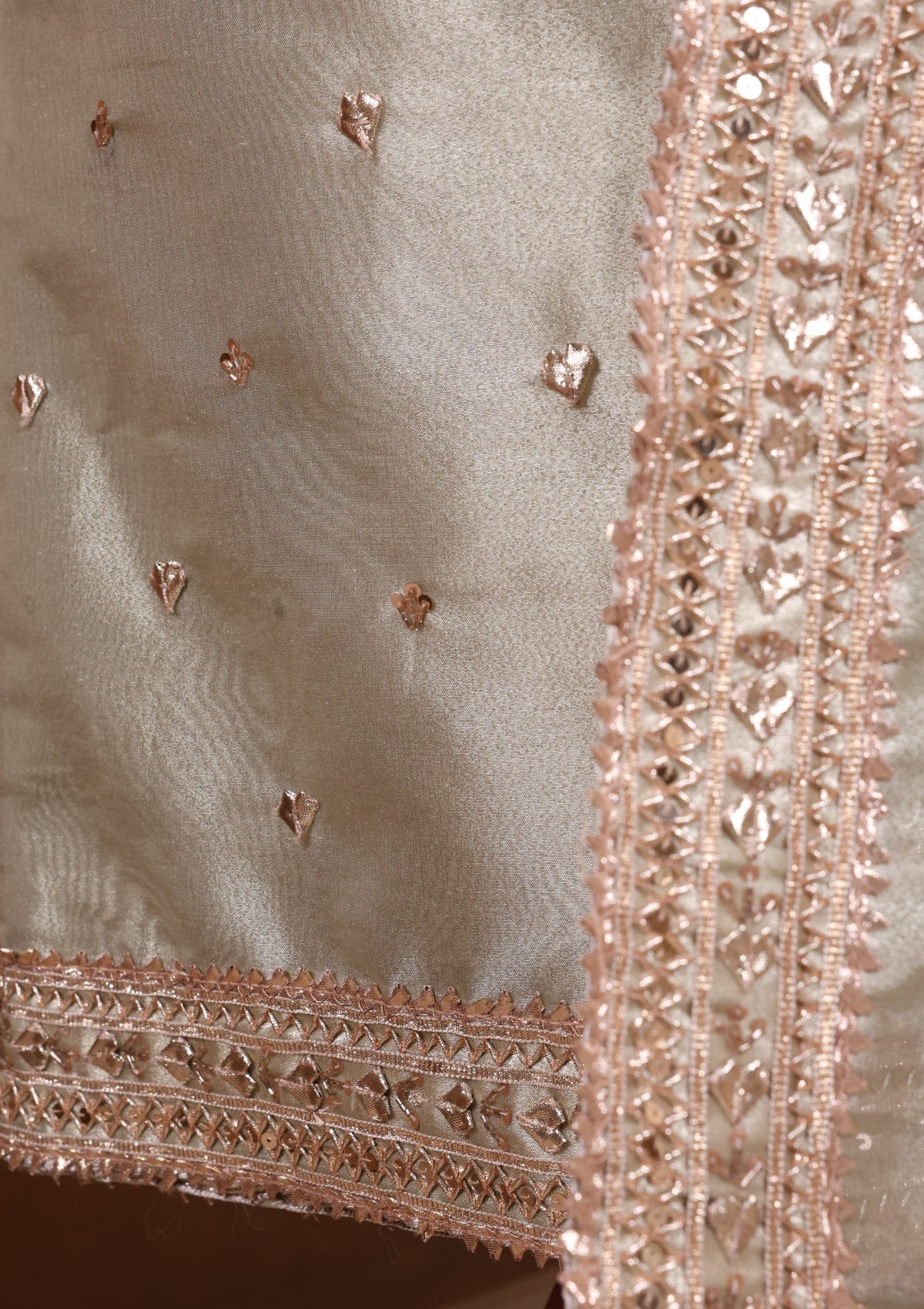 Formals - Bahawalpur Pehnawa - Masuri Gota Work - 2 Piece - D#08 - photo 3