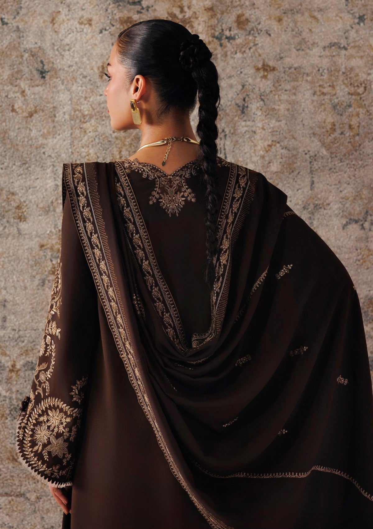 Winter - Qalamkar - Qline - Linen 26 - QLW#04 - Shaheen photo 3