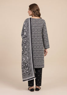 Winter - Rubaaiyat - Bana Dora Linen 26 - D#21 - Black & White photo 2