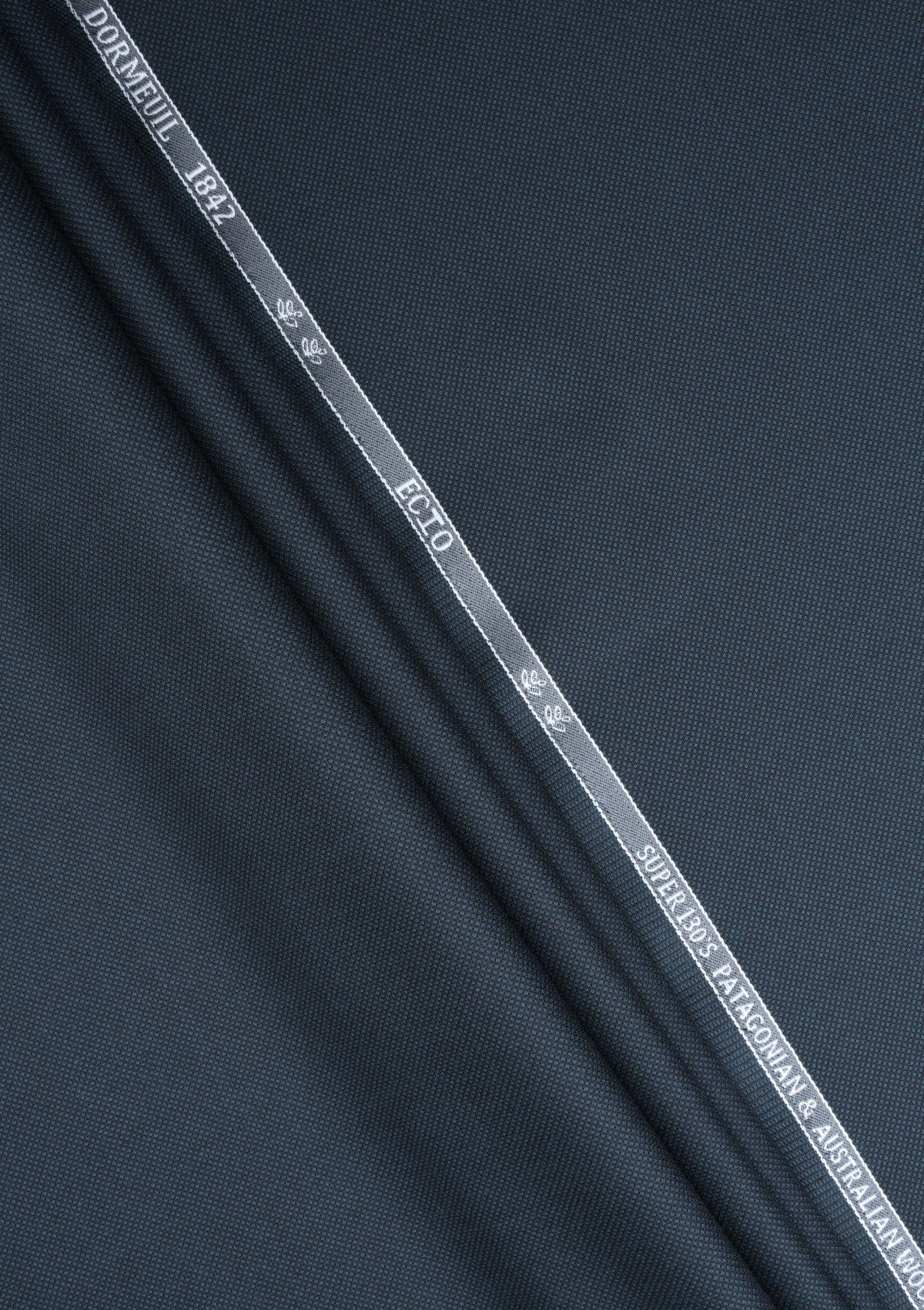 Dormeuil Super 130'S Echo Patagonian Wool Fabric- Green photo 2