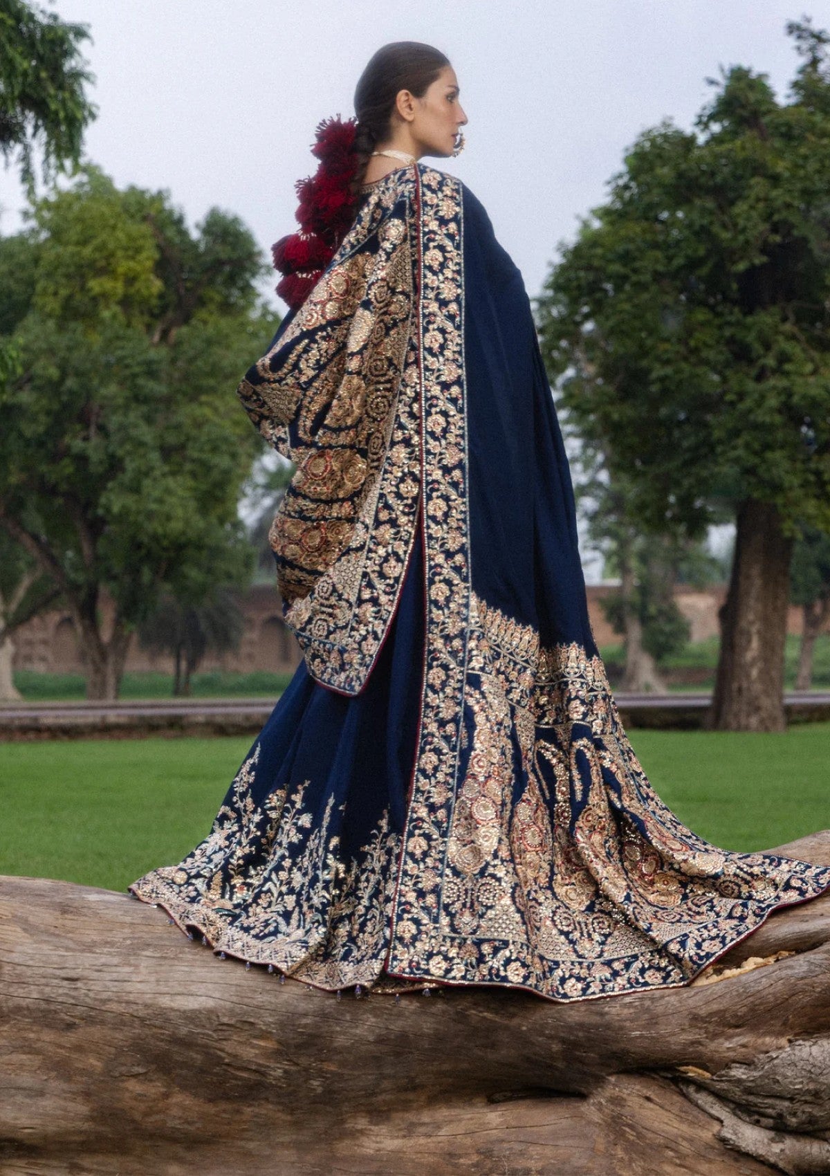 Formals - Hussain Rehar - The Doll House Festive Unstitched 26 - Neelum photo 2