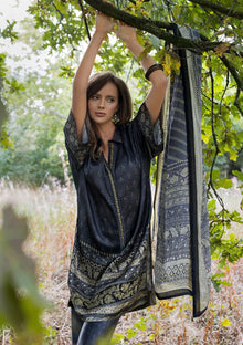 Winter - Sobia Nazir - Satin Edit - Unstitched 25 - SU#05 photo 4