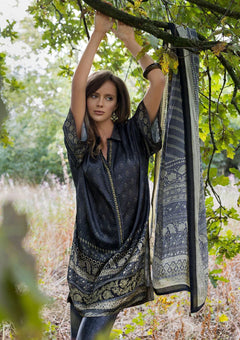 Winter - Sobia Nazir - Satin Edit - Unstitched 25 - SU#05 photo 4