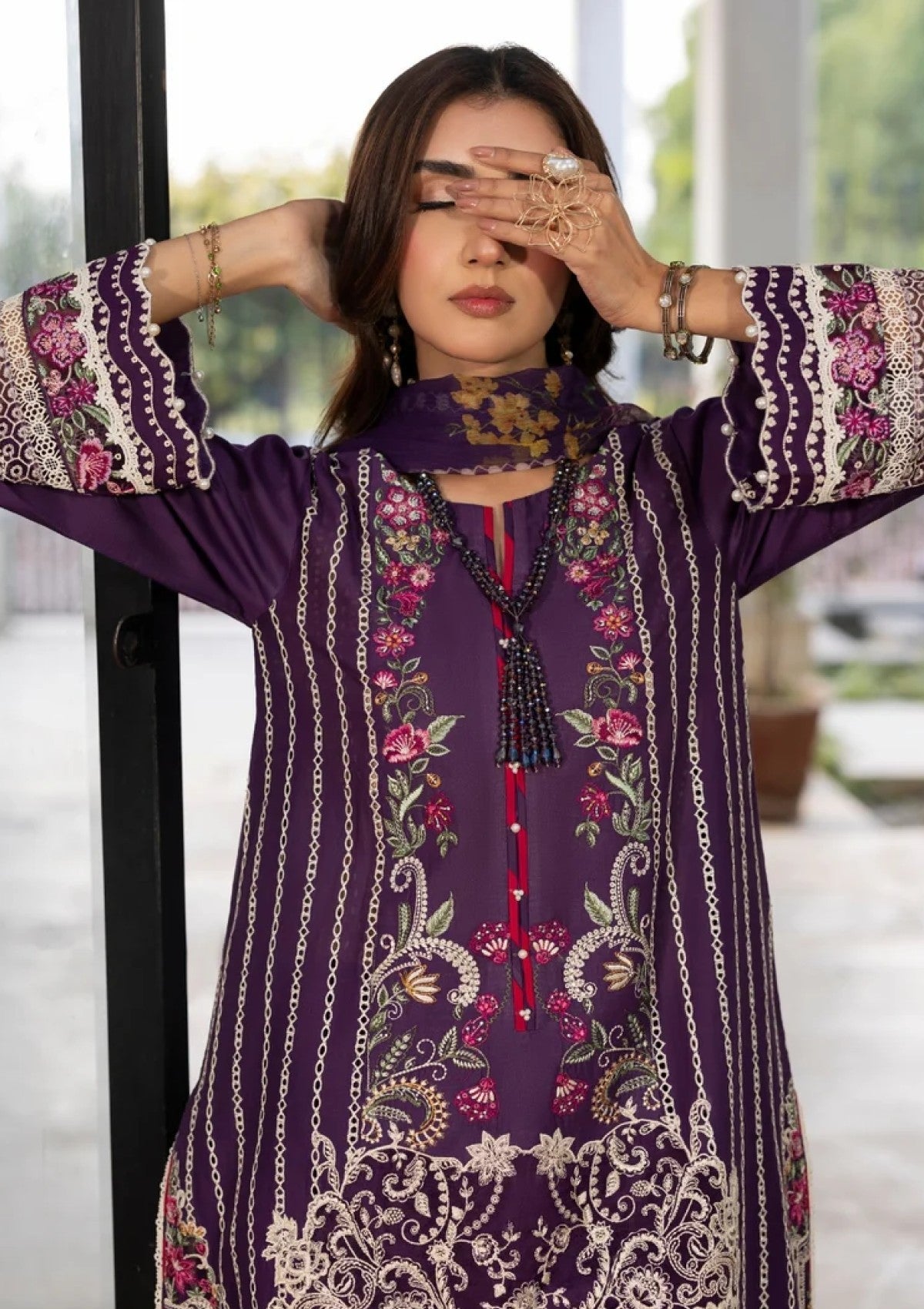 Lawn - Marwat Textiles - Gulmina - Dilkash 26 - D#07 - AIMA image 2