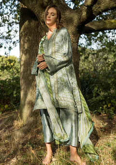 Winter - Sobia Nazir - Satin Edit - Unstitched 25 - SU#02 photo 2