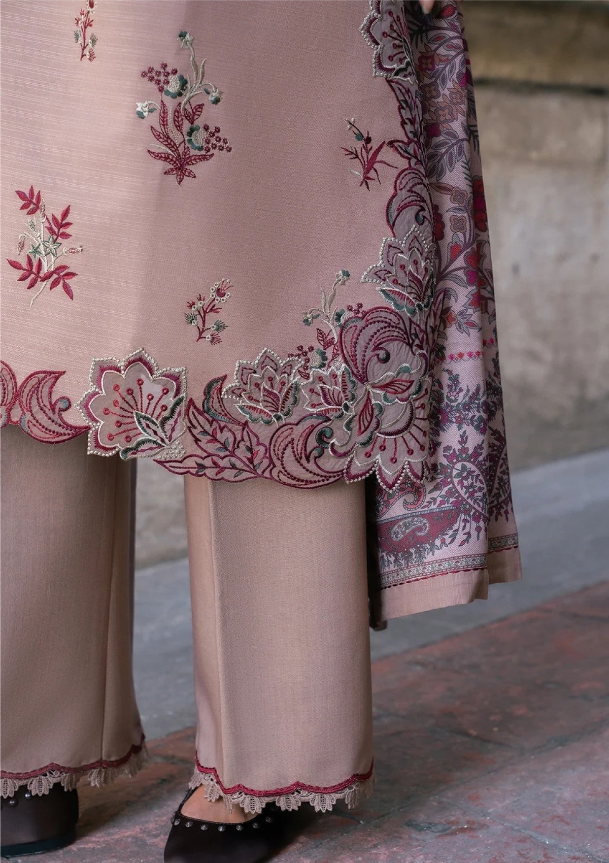 Winter - Rang Rasiya - Meet Me In Istanbul 26 - RRM#13 - Bloom photo 3