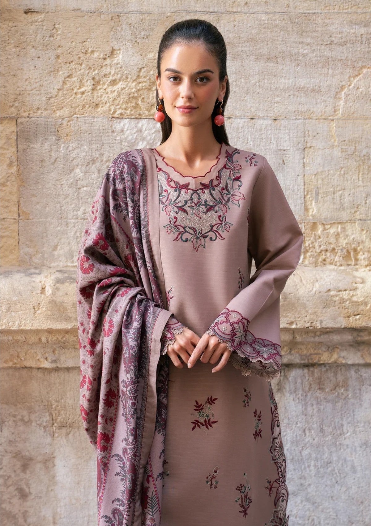 Winter - Rang Rasiya - Meet Me In Istanbul 26 - RRM#13 - Bloom photo 4