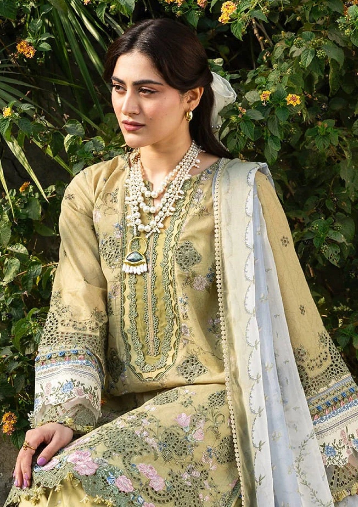 Lawn - Elaf Premium - Chikankari Prints 26 - ERC-8B - MENAH photo 4