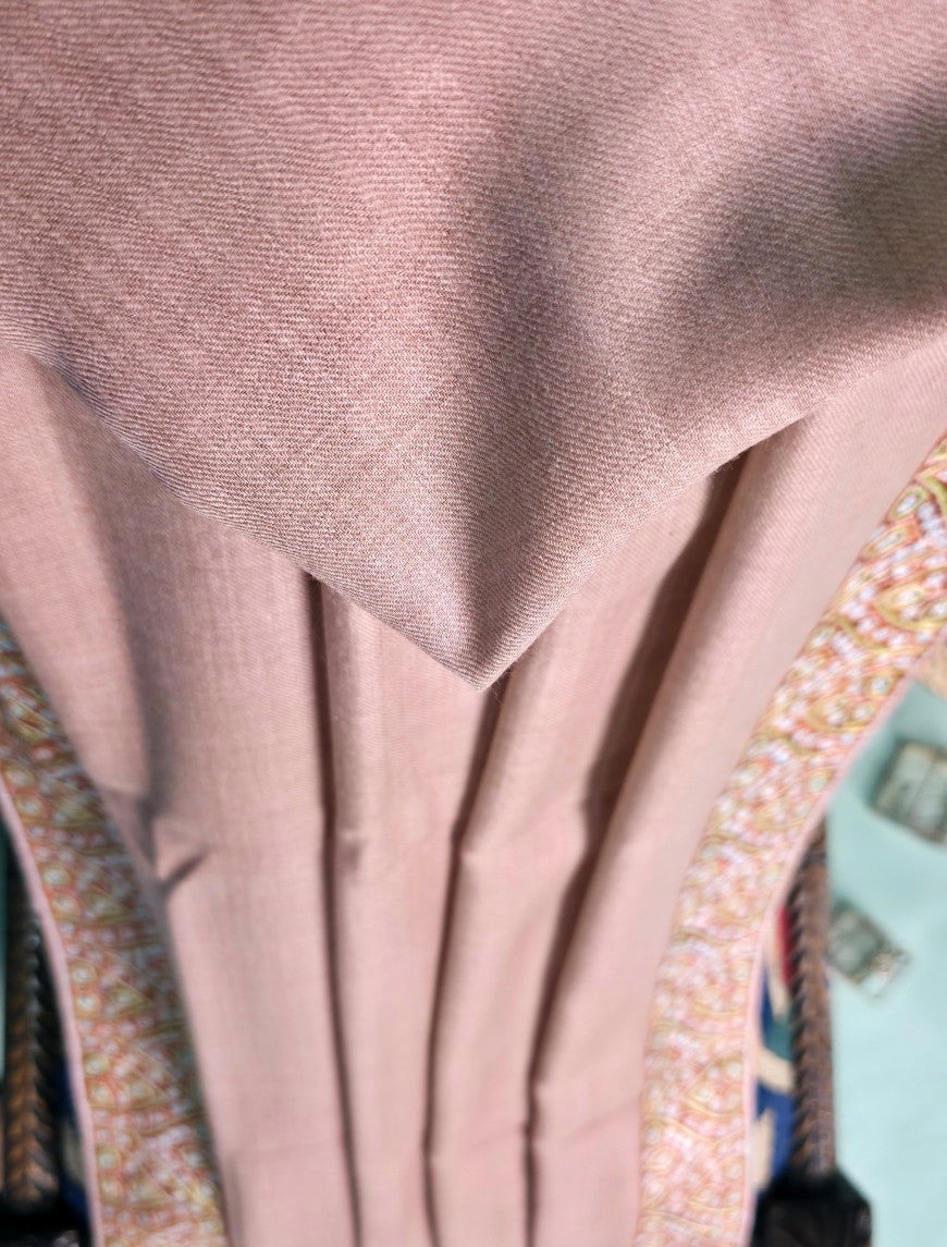 Pashmina Kashmiri Border Shawl D#169 - Skin photo 4