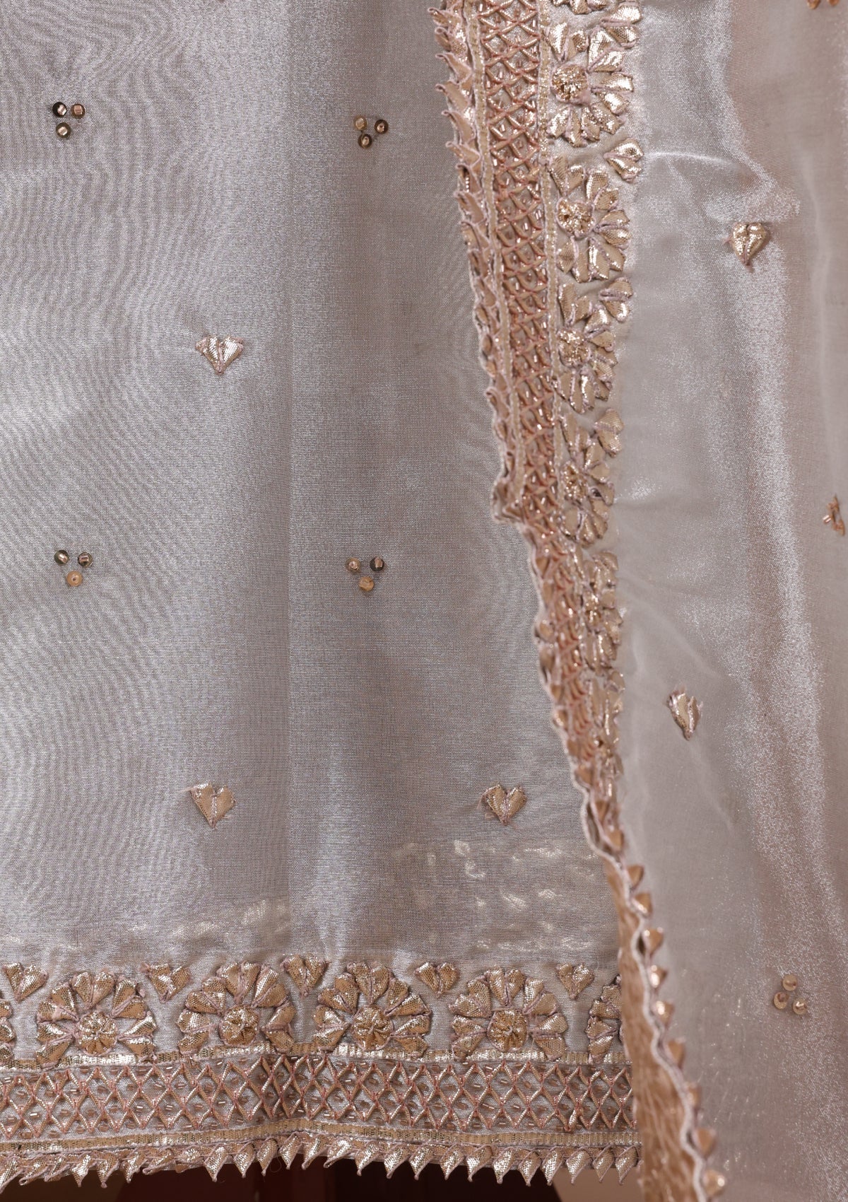 Formals - Bahawalpur Pehnawa - Masuri Gota Work - 2 Piece - D#10 - photo 3