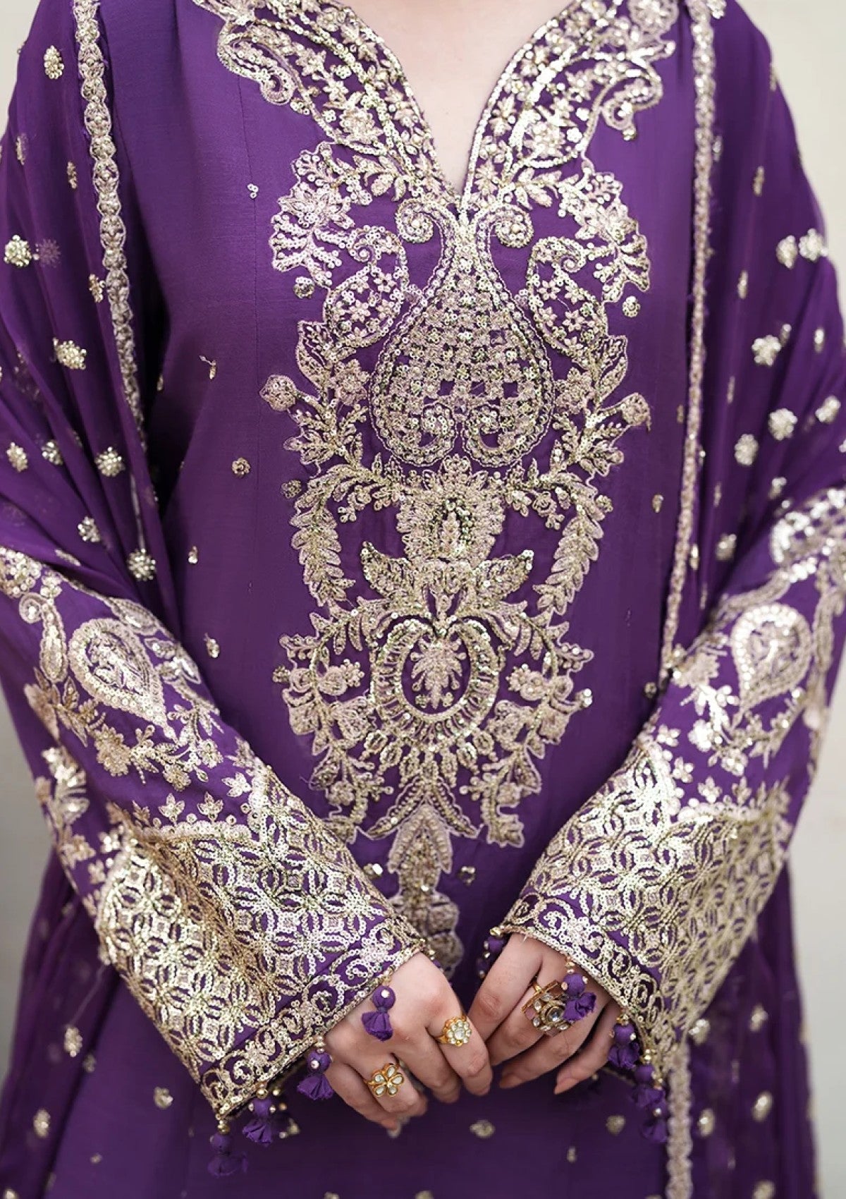 Formals - Roheenaz - Mah-e-Noor Silk 26 - RUNES#106 - Rukhsar photo 4