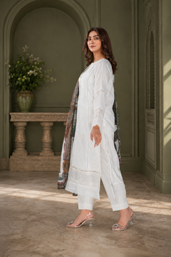 Elsa Summer IALC-UF-17 Ready-to-Wear Lawn Suit