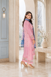 Elsa Summer IALC-UF-24 Ready-to-Wear Lawn Suit