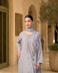Isla Khaddar IAKC-UF-18 Ready-to-Wear Khaddar Suit