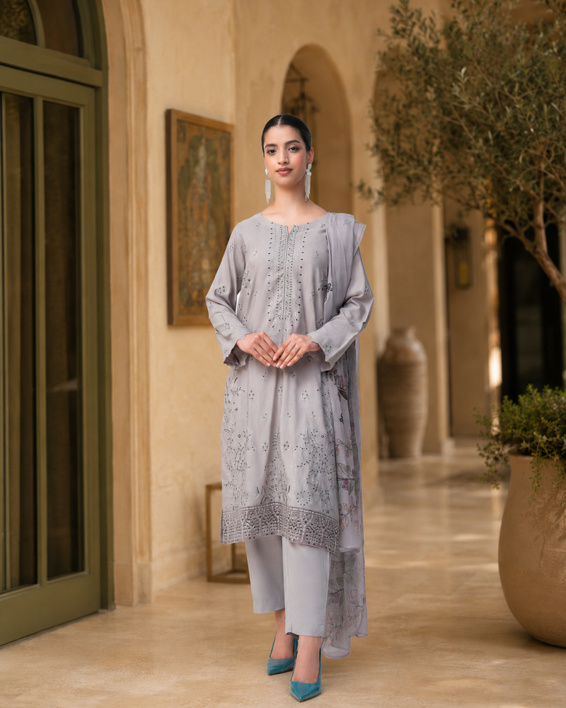 Isla Khaddar IAKC-UF-18 Ready-to-Wear Khaddar Suit