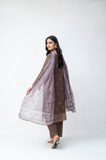 ZARFINA IAKC-UF-24 ready-to-wear khaddar suit - image 4
