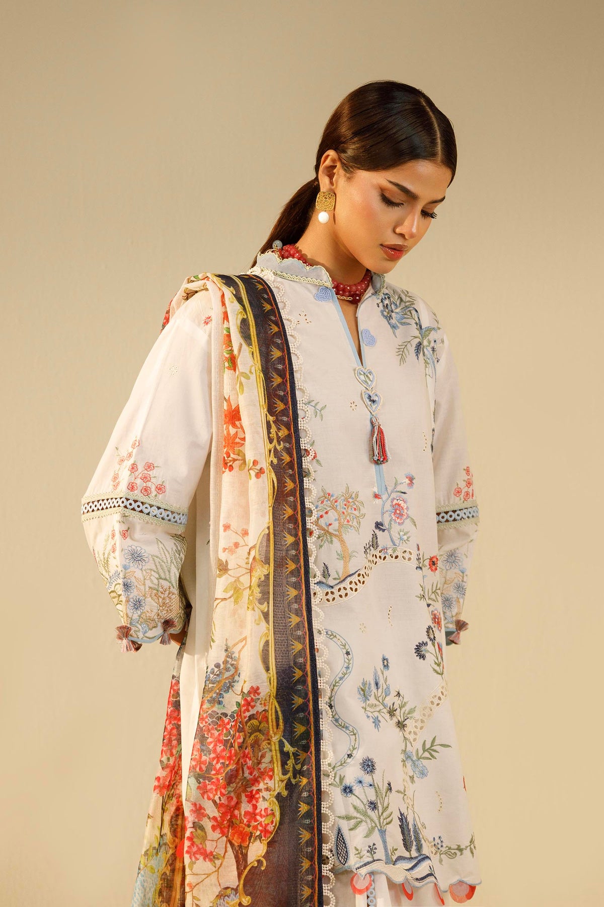 Unstitched Embroidered 3 Piece Muzlin Suit — 1000000093633 photo 2