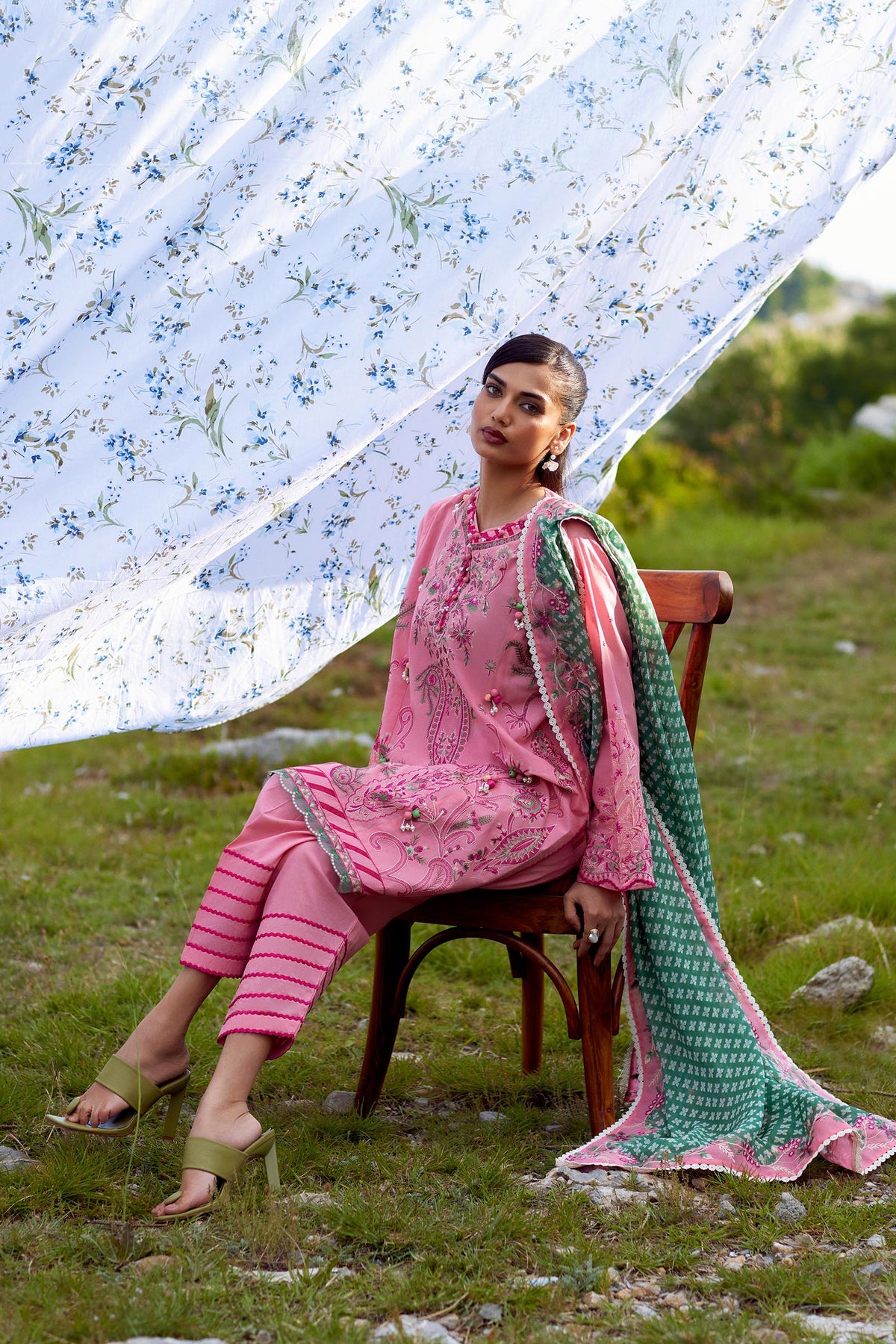 Unstitched Embroidered 3 Piece Muzlin Suit — 1000000093637 photo 5