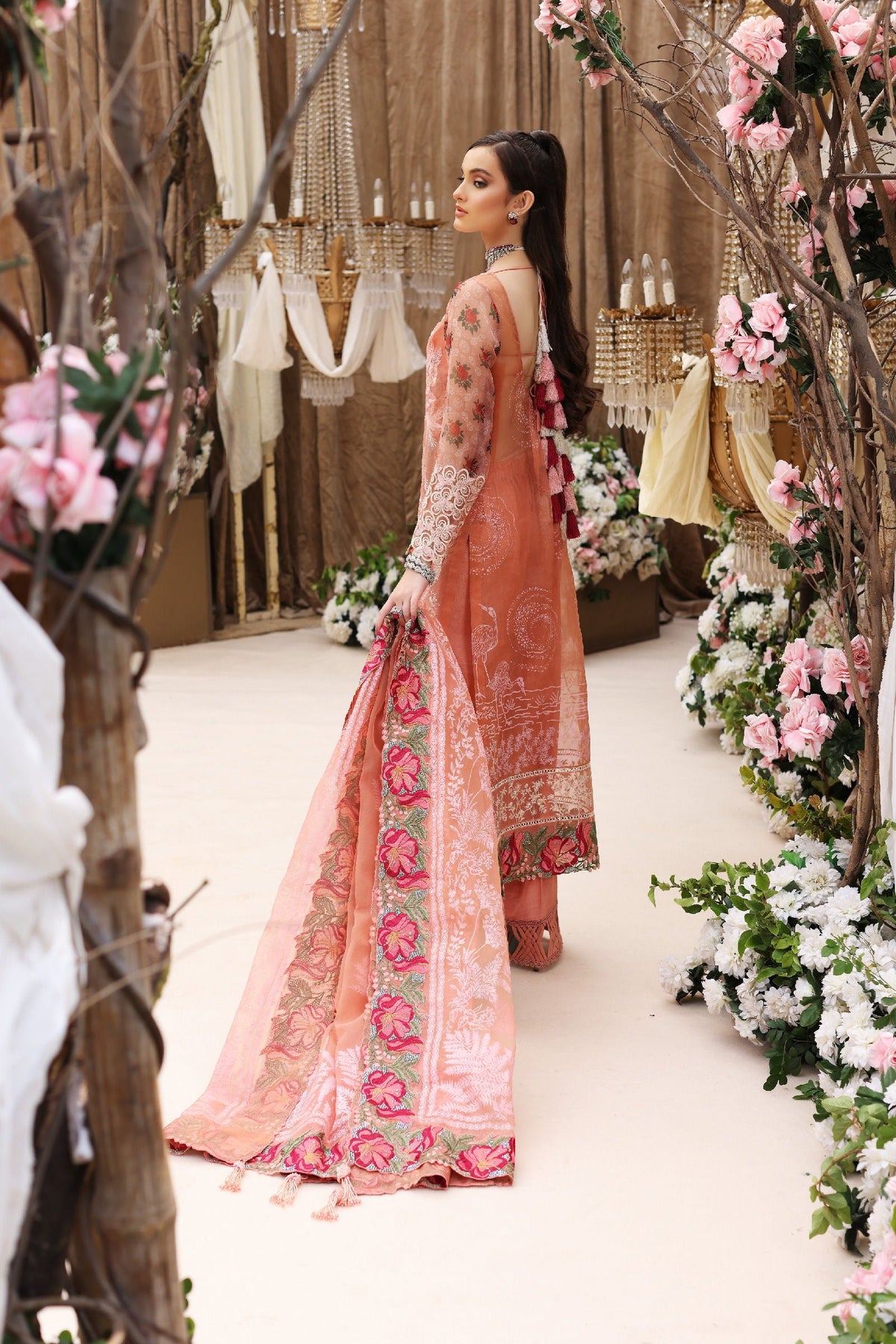 Shiza Hassan Mahgul - photo 4