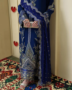 Formals - Roheenaz - Mah-e-Noor Silk 26 - RUNES#103 - Husn Ara photo 4