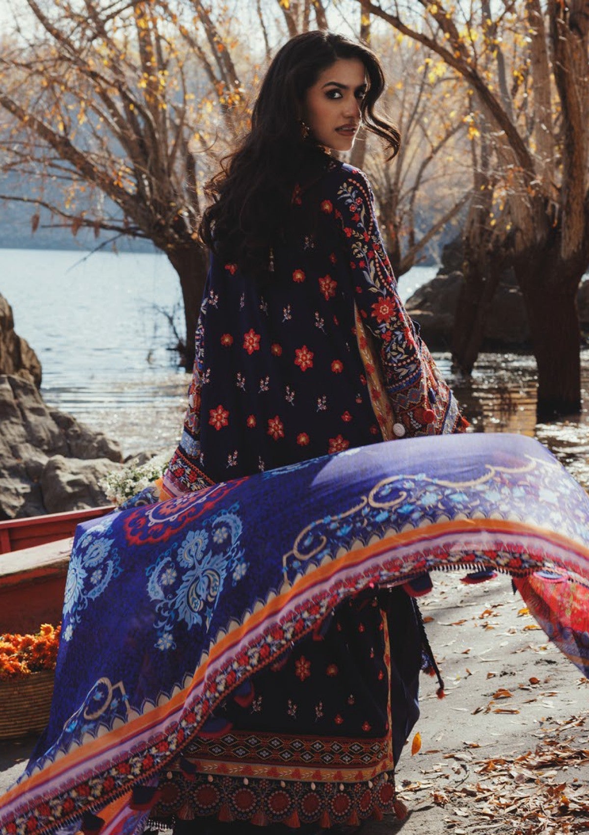 Lawn - Aik Atelier - Nagar 26 - Vol 1 - LOOK 05 view 2