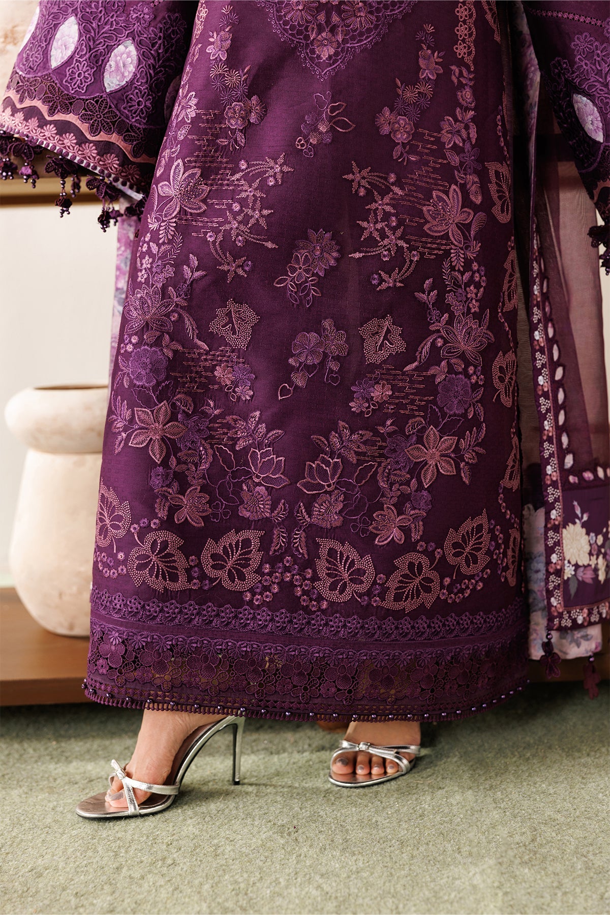 Baroque Eid Lawn 2026 EL26-D02 Purple outfit photo 3