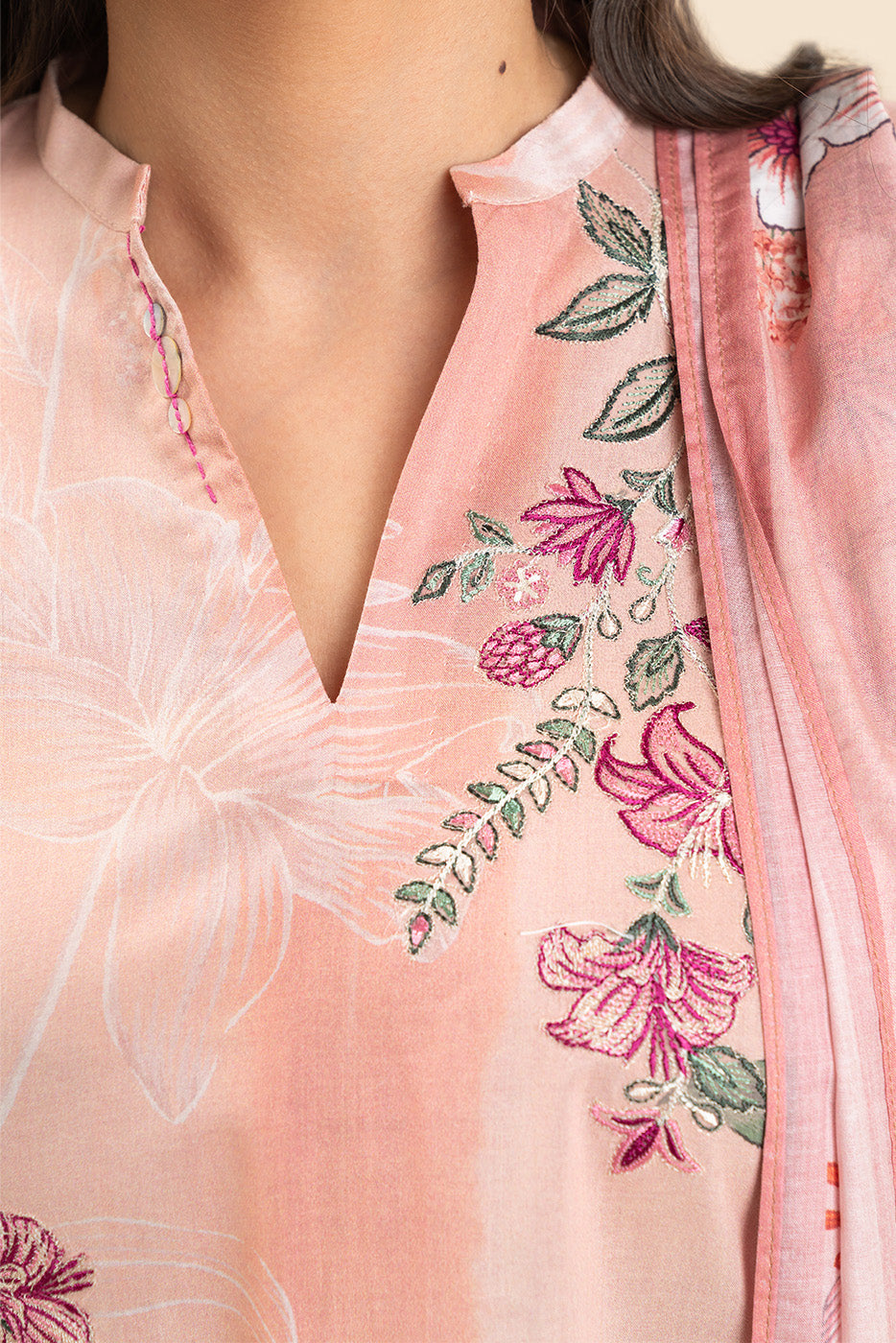 Beechtree Floral Serenity official gallery view 5