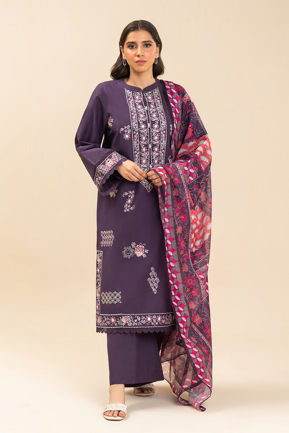 Beechtree Imperial Plum official design gallery view 2