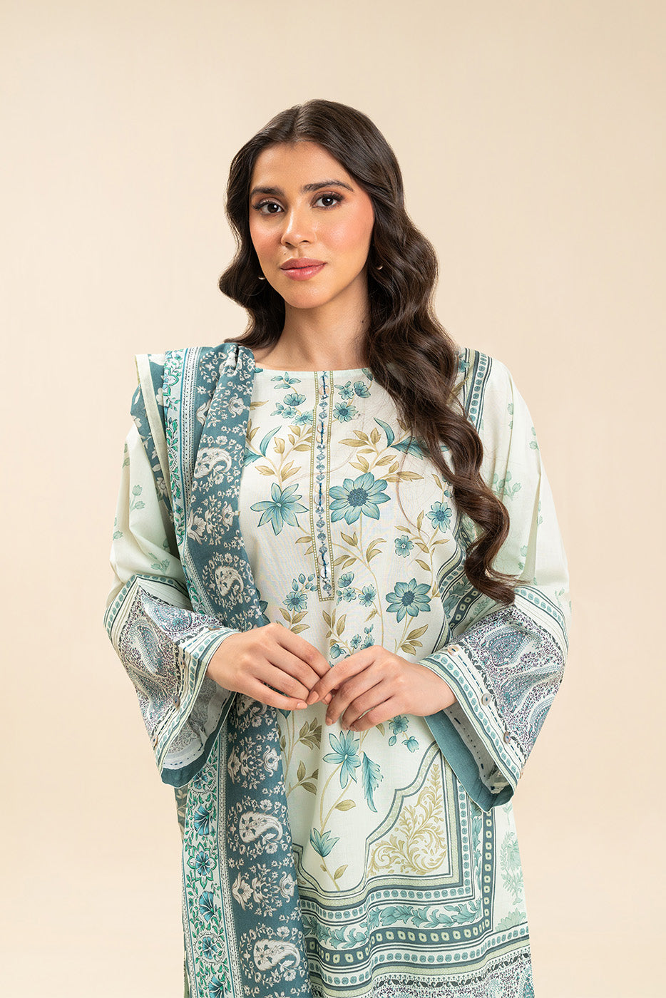 Beechtree Ivory Meadow official gallery view 1