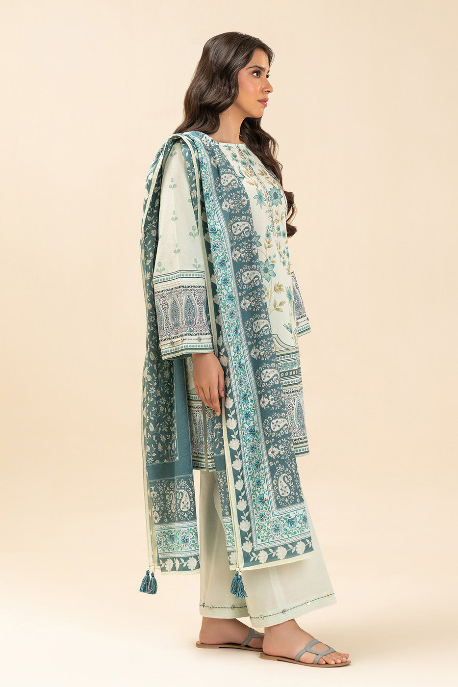 Beechtree Ivory Meadow official gallery view 3
