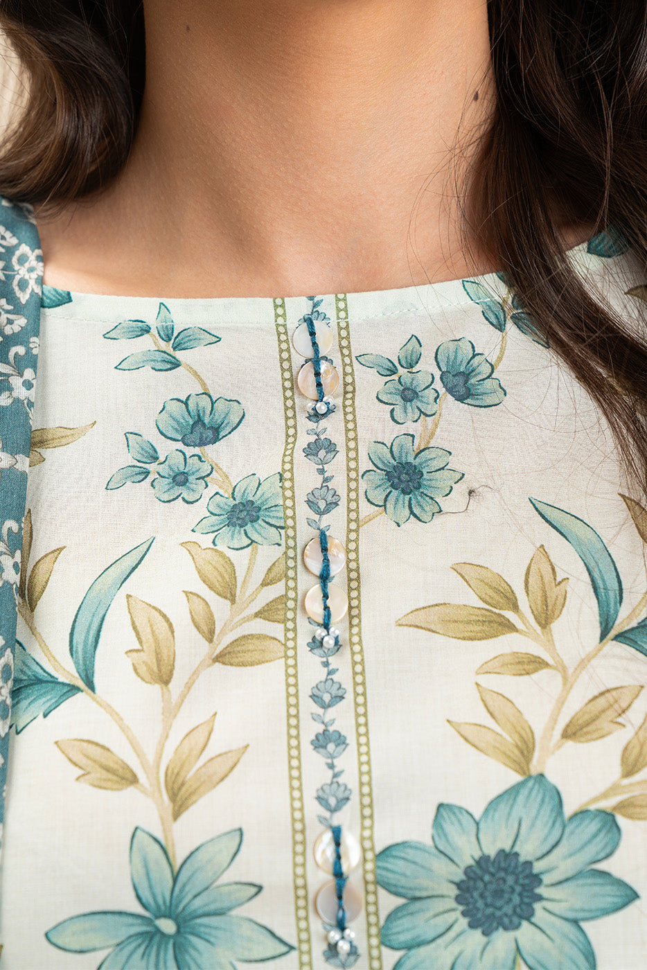 Beechtree Ivory Meadow official gallery view 5