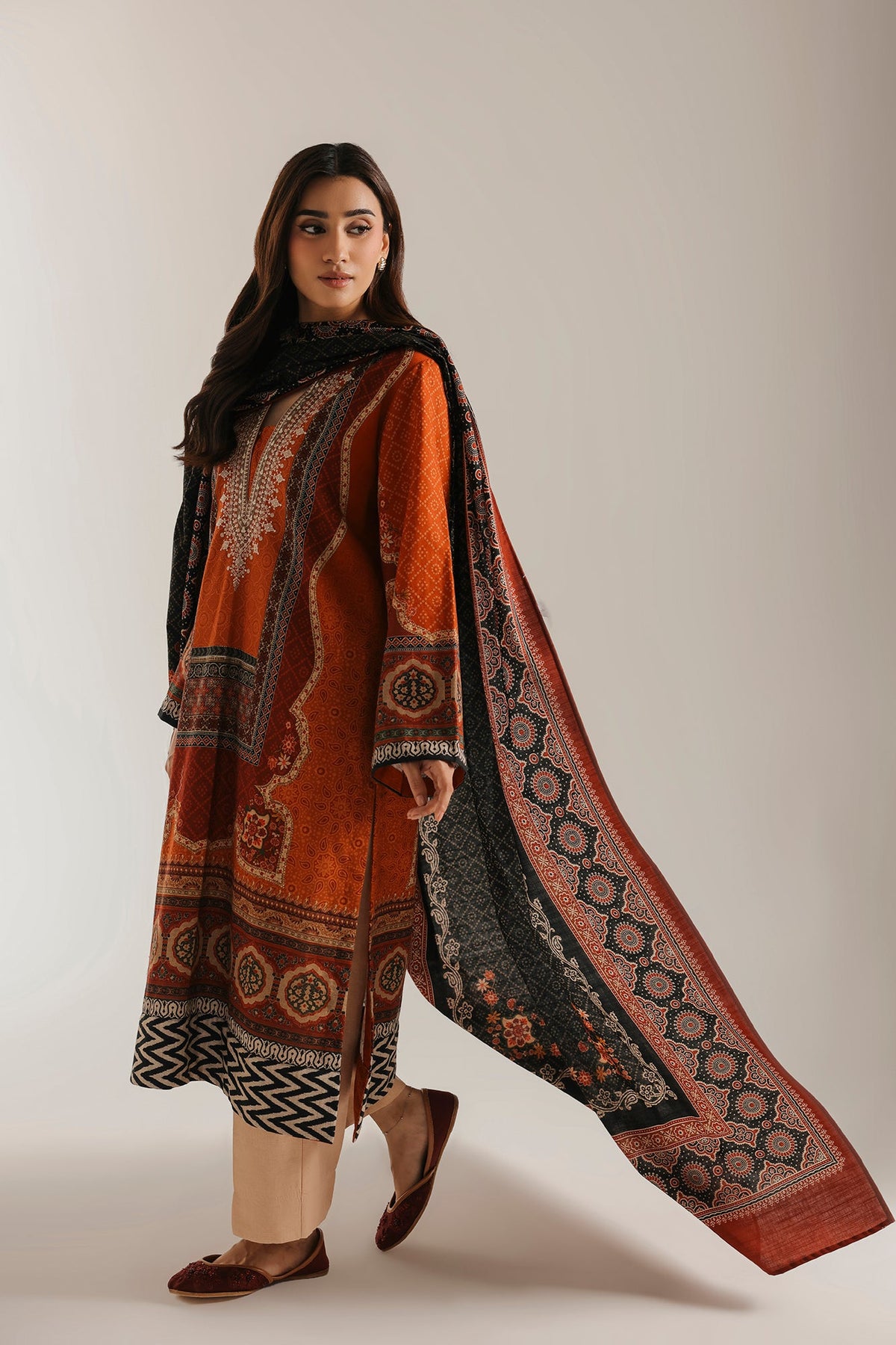 ETHNC EMBROIDERED SUIT (E1104-203-209) image 1