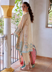Farah Talib Aziz Isabella Sand image 3