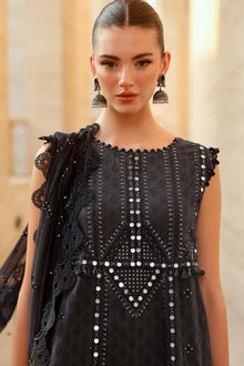 Maria B Luxury Lawn 2026 D-2602-B original designer fashion photo 4