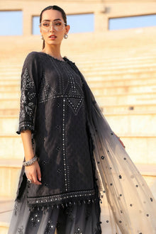Maria B Luxury Lawn 2026 D-2602-B original designer fashion photo 7