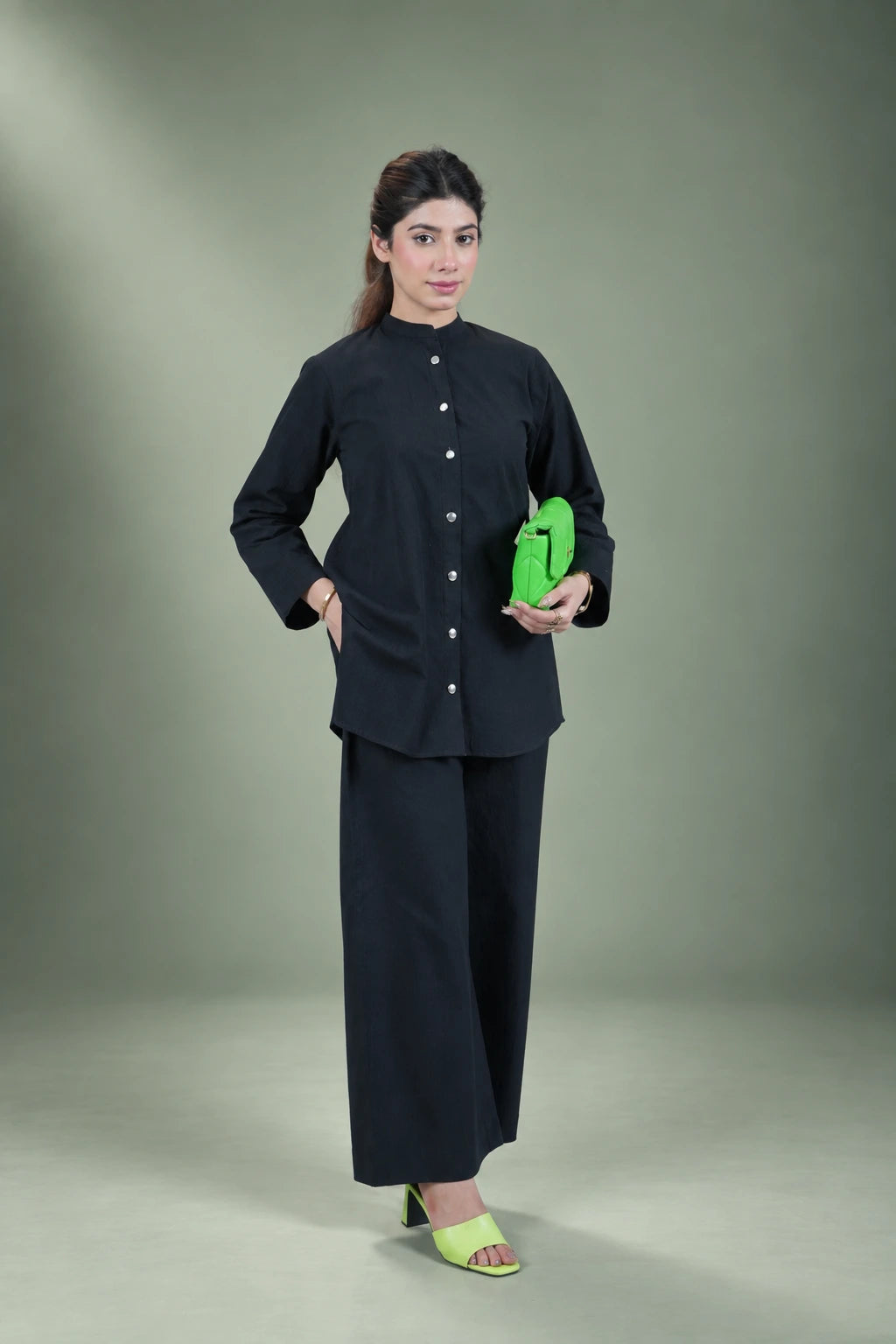 Sawann Lleana0009 black stand-collar shirt with matching trousers, gallery photo 3