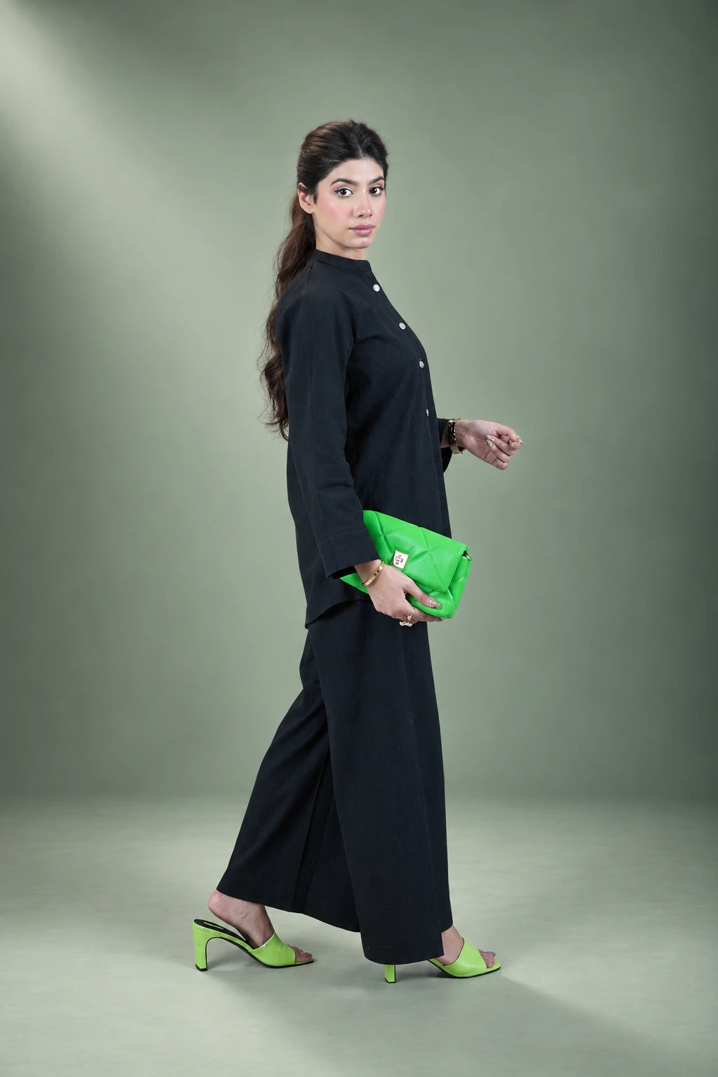 Sawann Lleana0009 black stand-collar shirt with matching trousers, gallery photo 4