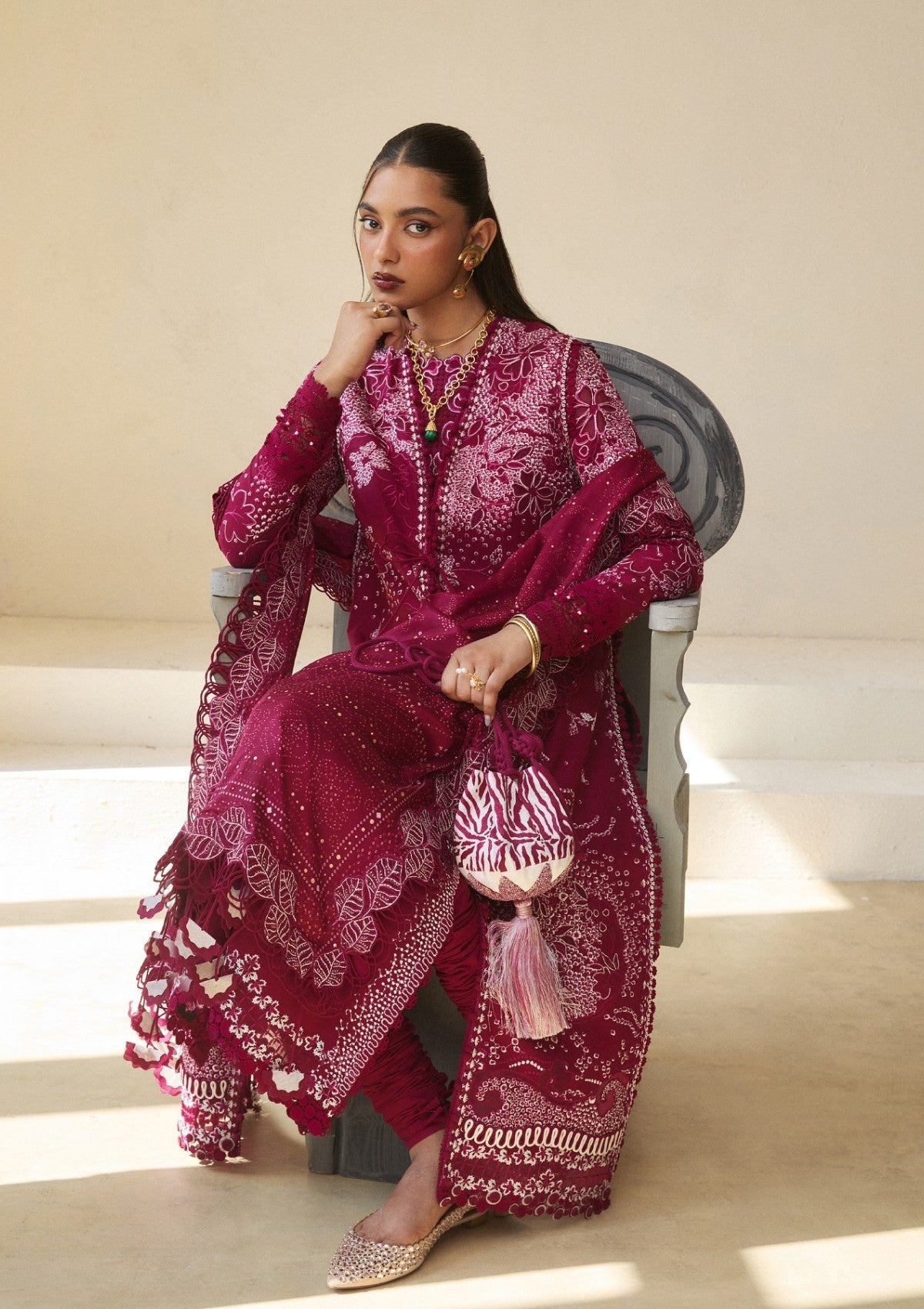 Lawn - Suffuse - Luxury Unstitched 26 - VESRIA photo