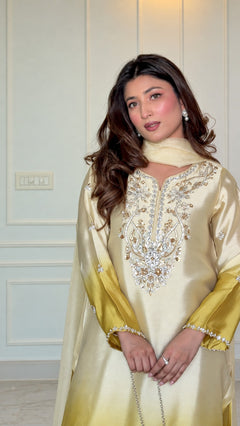 UHK – Shehnai Festive Gulrang – Gold Ombré 3-Piece alternative view 2