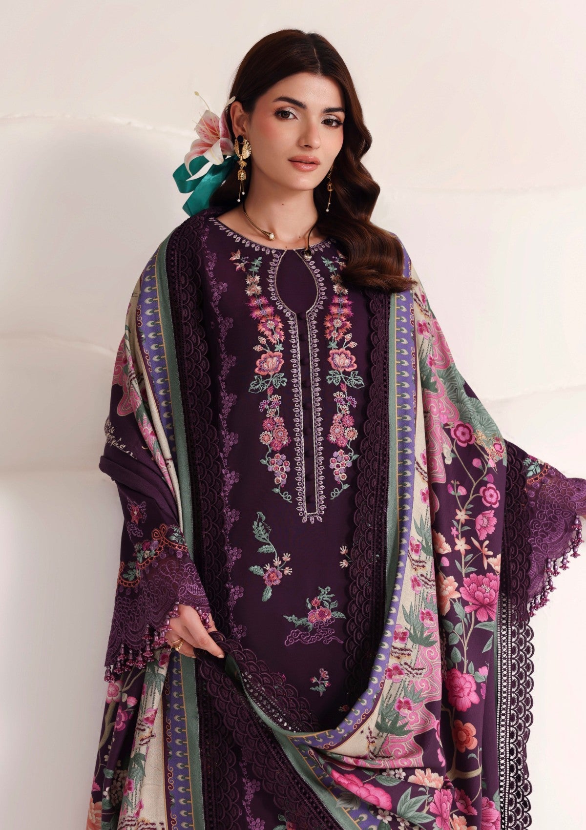 Winter - Naqsh - Seraphine Edit 26 - D#00274 - Wine Berry image 4
