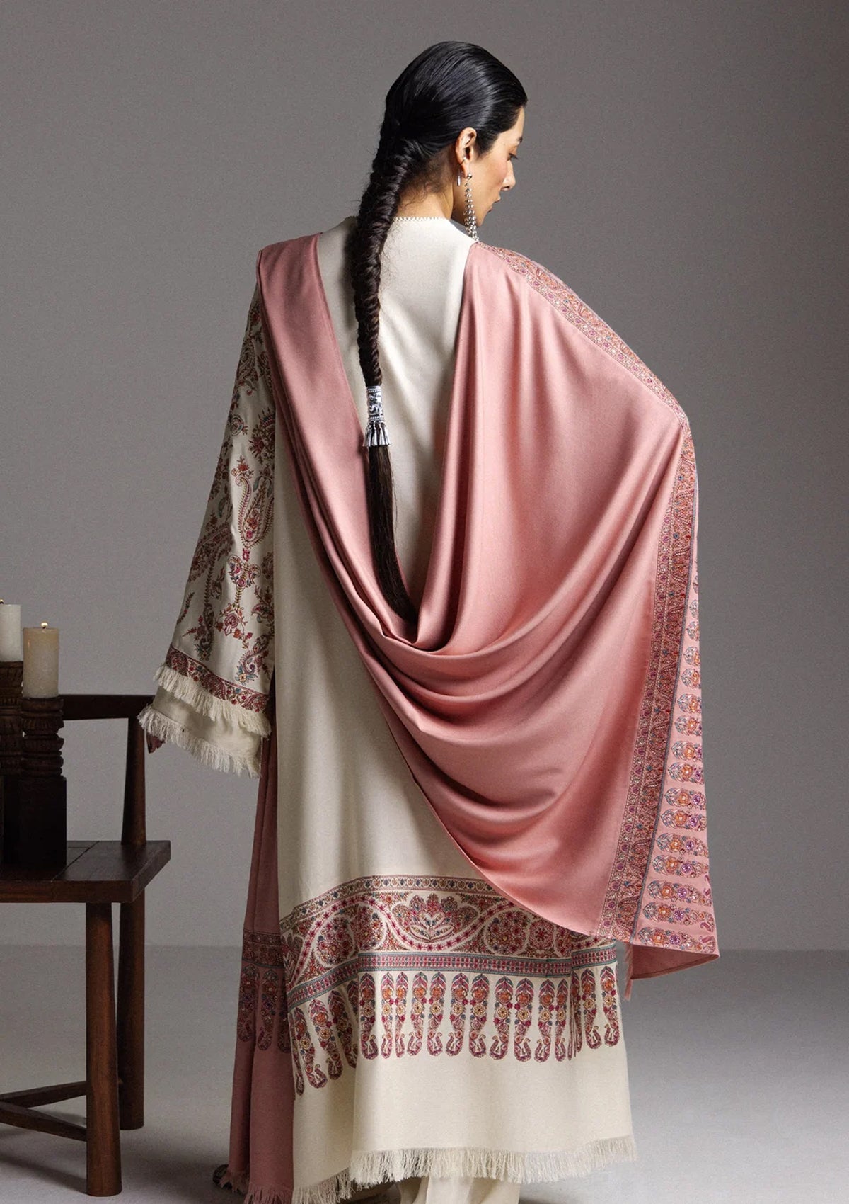 Winter - Zara Shahjahan - Saraab Unstitched 26 D#04 - PASHM photo 2